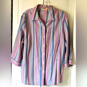 Morgan Crossing Button Down 3/4 sleeve shirt